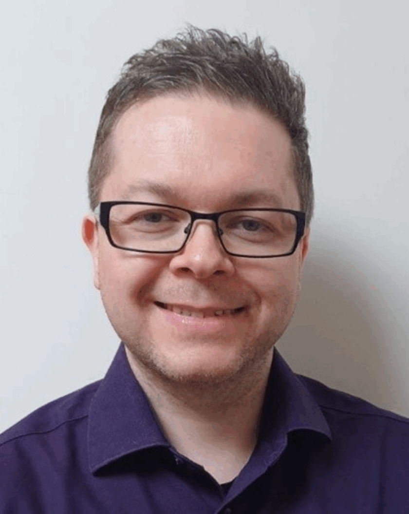 Dr Stuart Rae
