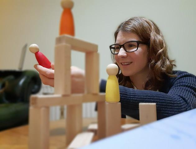kellie-with-toys